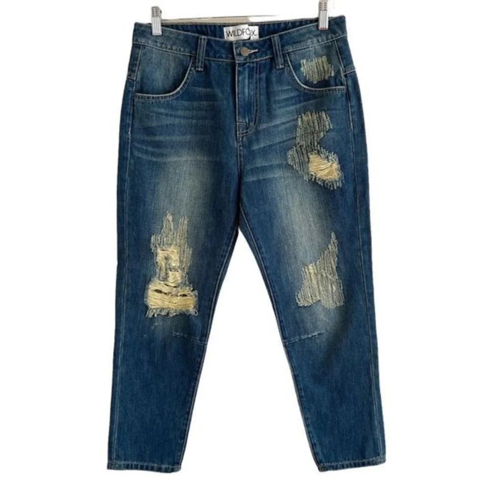 WILDFOX Baggy Crop Distressed Jeans Size 26